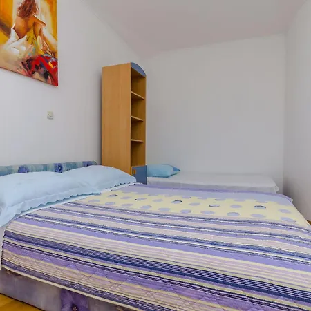 Modric Apartament *